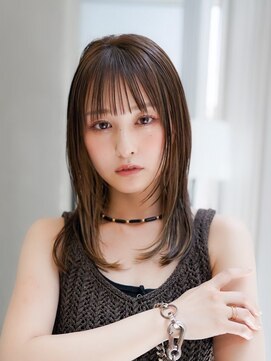 ギークス(GEEKS) 【GEEKS渋谷】顔周りレイヤー/伸ばしかけロング/グレージュ/小顔