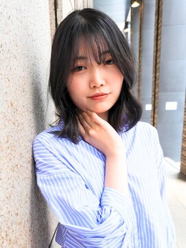 エンディアリング 東銀座(Endearing) ★レイヤーカット イメチェン 美髪 ホワイトブロンド