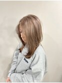 ミルクティーベージュカラー×レイヤーカット