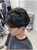初めてのパーマでも◎ラフで無造作な質感が人気のシャドウパーマ