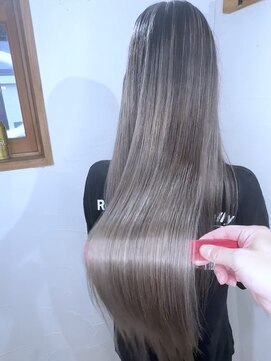 ブレイズヘアー(BLAZEhair) 【至高のツヤ】グレージュバレイヤージュ×ブリーチ２回