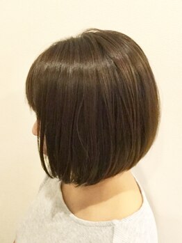 お手入れが楽で簡単なスタイルのご提案をします♪こだわりのカット技術でスタイリングしやすいスタイルに♪