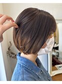 ショートボブ
