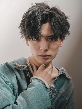 ツイストスパイラル／センターパート／メンズパーマ／京都メンズ