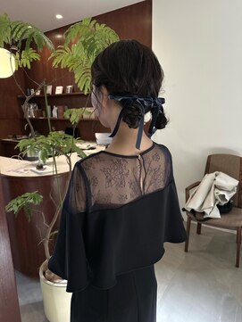 ツインお団子　お呼ばれアレンジ