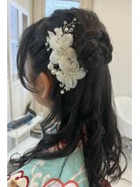 ヘアー ラウンジ シエル(Hair Lounge le Ciel)&nbsp;【くるみちゃんヘア】ふんわり卒業式アレンジ