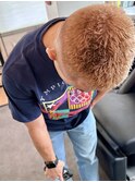 ボウズスキンフェードブリーチダブルカラーメンズカット刈り上げ