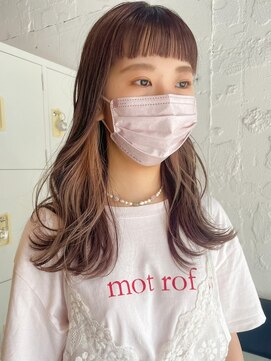 エム(EM) ブリーチ大人レイヤーピンクベージュ前髪カットトリートメント