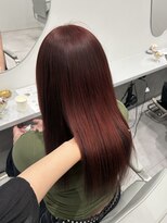 ヴィヒタ 川越 本川越(VIHTA.)&nbsp;ブリーチなしダブルカラーワインレッド/小顔レイヤー川越本川越