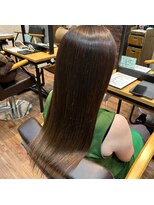 シキオリ(SHIKIORI)&nbsp;光をまとったような、なめらか艶髪◎