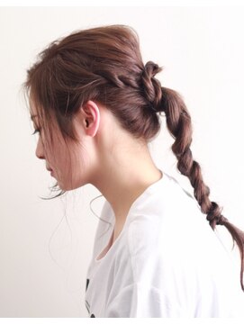 ファースト 長町店(first) 【first長町】ねじりアレンジ