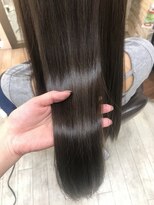 クレア(CREA)&nbsp;サラツヤ髪