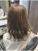 アッシュベージュ