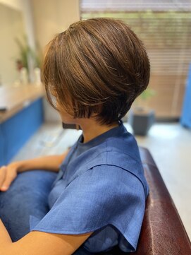 リュクスボーテ(LUXEBEAUTE') 前髪長め大人ショートボブ