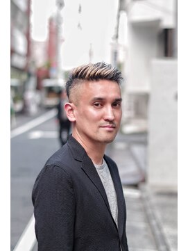 モイ(moy) フェードカット バーバースタイル スキンフェード〔浅草/上野〕