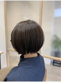 ショートボブ
