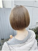 酸性ストレートミニボブ