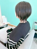 ユーフォリア(Euphoria.)&nbsp;大人可愛いウルフショートレイヤー