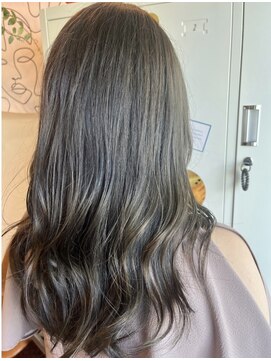 ヘアー ルシア(hair lucia) 透明感たっぷり！ダブルカラーのオリーブベージュ