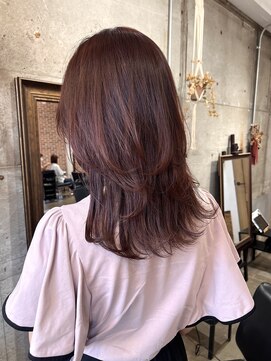 ヴィップルーム(viproom) シースルバングマッシュショートレイヤーカットふんわりミディ