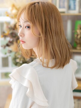 カバーヘア ブリス 大宮西口(COVER HAIR bliss) 韓国風ハイトーンカラー切りっぱなしボブディc5大宮10代20代30代