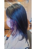 イヤリングカラーくびれヘアー