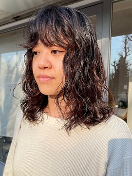 ナループロアオハナ(Nalu pu loa ohana) 海外風くせ毛パーマミディアムパーマ