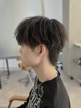 ジーナ 天神(Zina) シャドウパーマ