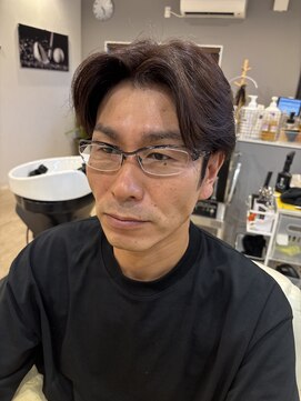 バースト(BURST) 前髪立ち上げセンター分け