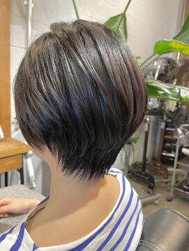 ヘアードレスビュー(hair dress V.I.E.W) ショート