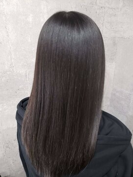 アクタノイドエット(acta noid etto) ミディアムヘア/暗めカラー/グランマッシュ/姫路駅