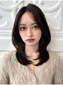 【ミディアム/レイヤー/前髪なし/くびれヘア/透明感カラー】