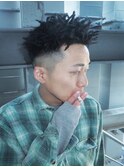 刈り上げ針金パーマ