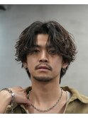 渋谷スパイラルパーマメンズマッシュウルフセンターパートカット