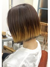 アール(hair salon R.) グラデーション/イエロー/エンドカラー/切りっぱなしボブ