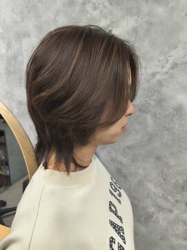 コーパル(copal) ブリーチなしハイライト・ショートウルフカット