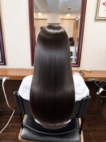 カミナ(KAMINA) 自然なツヤ髪を叶える縮毛矯正