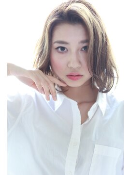 マイティ バイ エイチ(mighty by H) 【mighty hair】 外国人風＊透明感で魅せる冬 ＊[052-262-4162]