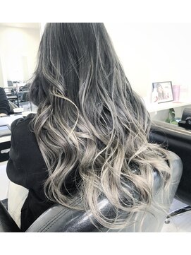 レディ(Ready) ホワイトバレイヤージュ