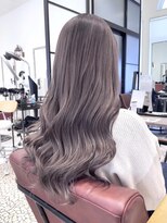 クアトログランシュ ひたちなか店(QUATRO×GranCieux)&nbsp;ミルクティーブラウン　【ひたちなか/ブリーチ】