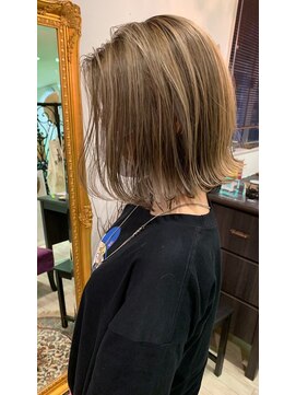 マイ ヘア デザイン 岡崎(MY hair design) 斜めバング/グレージュカラー/シルキーベージュ/岡崎