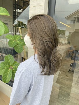 ヘアメイク ゼロ(0) オリーブグレージュ