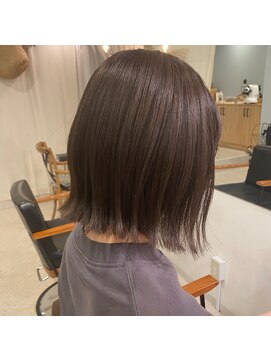 スクレ(s:;cre) ぱつっとボブ