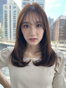 バイオレットジェム(Violet`jem) 10代20代30代40代ミディアムレイヤーカットくびれマロンベージュ