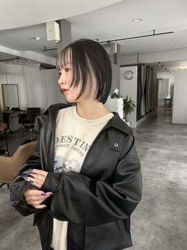 アンス 大阪梅田(ANs.) 大人可愛いストレート切りっぱなしボブインナーカラー耳掛け小顔