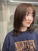 カイラ(KAILA)&nbsp;ミディアムレイヤカットー顔まわりカットアッシュカラー