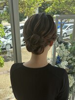 ヘアセット専門サロン by OKINAWA WATABE WEDDING 那覇店 シニヨンスタイル