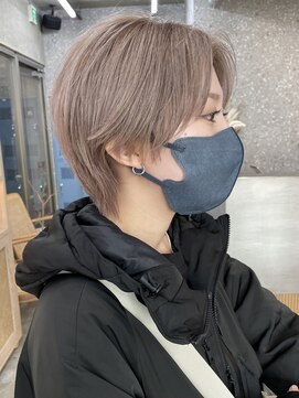 サンクマーケット 渋谷(cinq MARKET) ブリーチカラーショートカットハイトーンミルクティーグレージュ