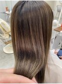 ミルクティーブロンドフェミニンロング髪質改善◎20代～50代