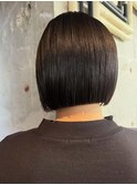 黒髪ボブ 艶カラー